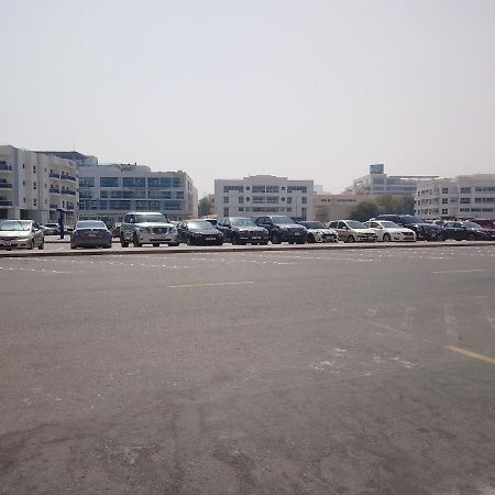 Abree Building New Hostel Dubaï Extérieur photo