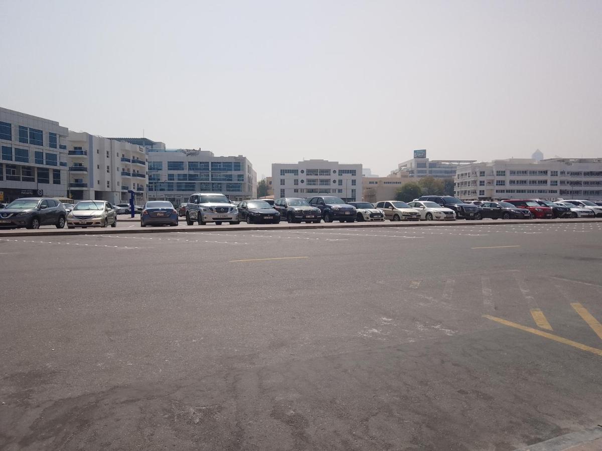 Abree Building New Hostel Dubaï Extérieur photo