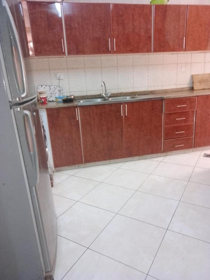 Abree Building New Hostel Dubaï Extérieur photo